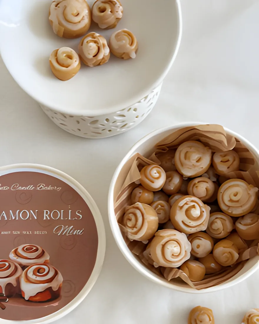 Cinnamon Roll Mini